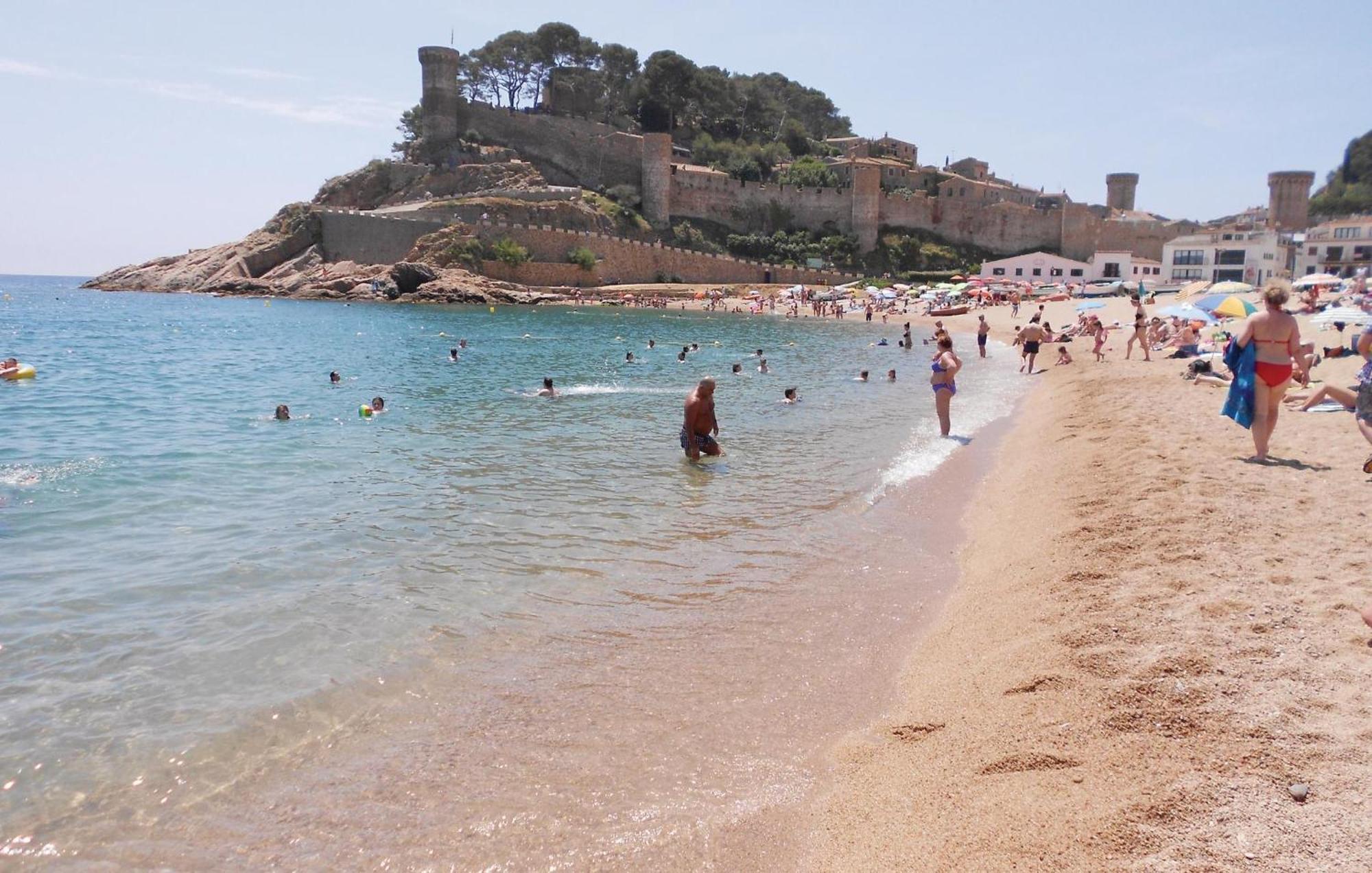 Amazing Apartment In Tossa De Mar With Wifi Exterior photo